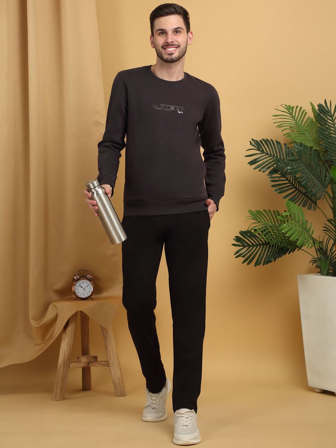 Sweet Dreams Men Round Neck Tracksuits