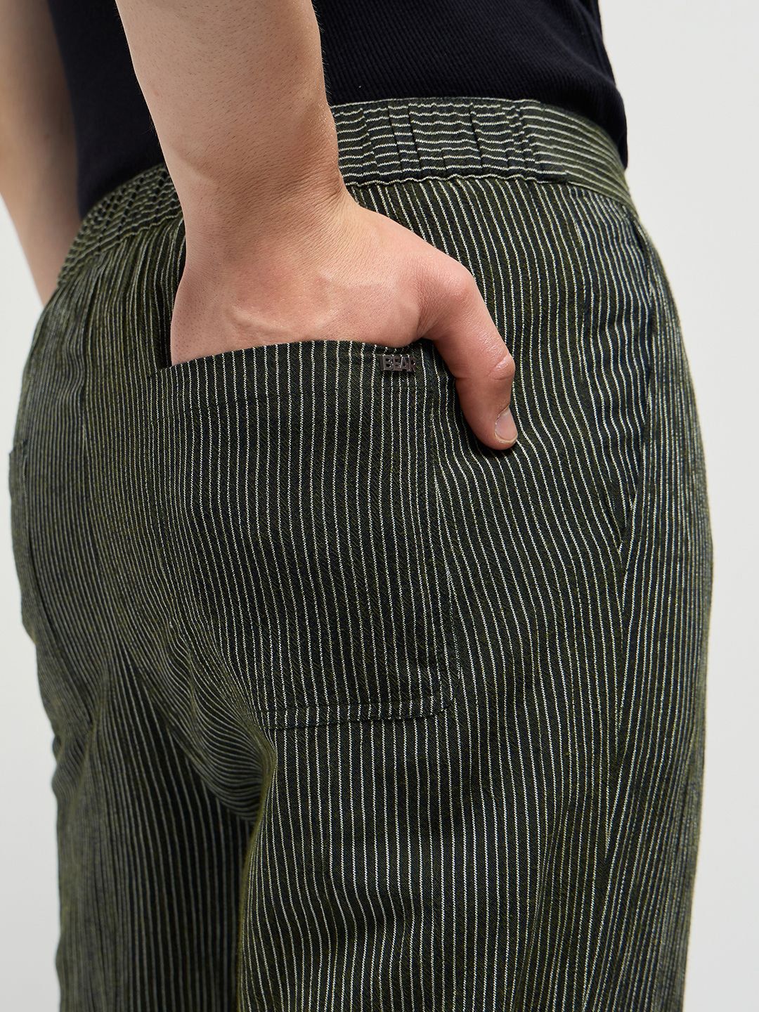 THE BEAR HOUSE Men Striped Slim Fit Pleated Trousers