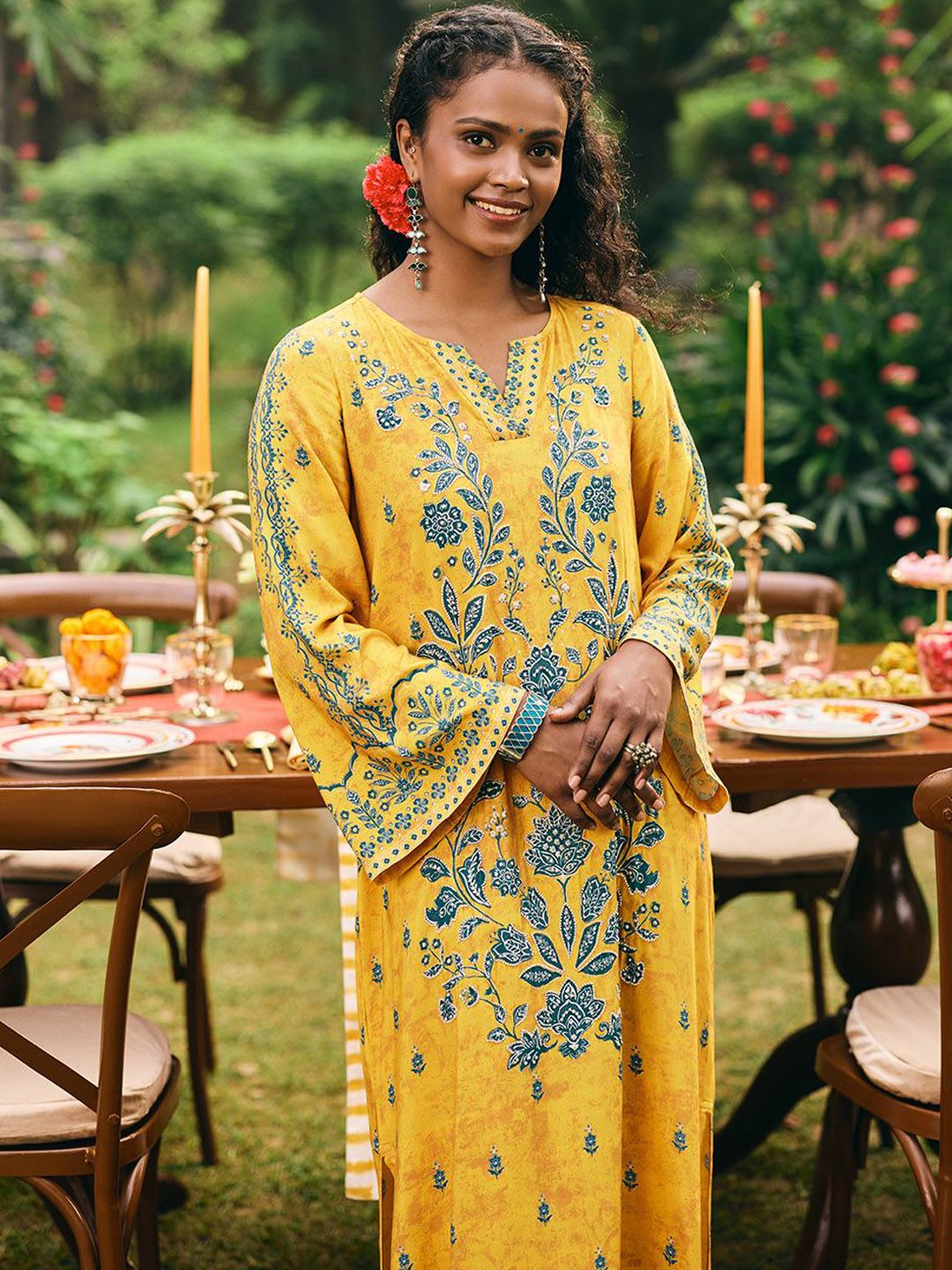 Global Desi Floral Embroidered Straight Kurta