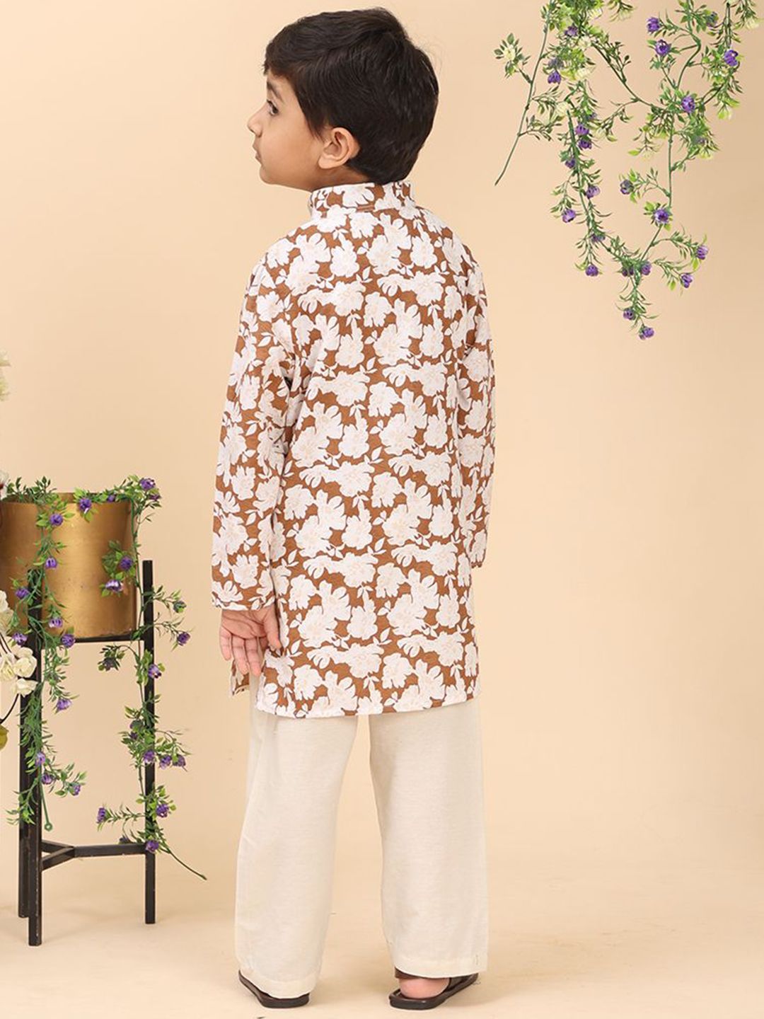 Cutiekins Boys Floral Dicetak Set Kurta Biasa