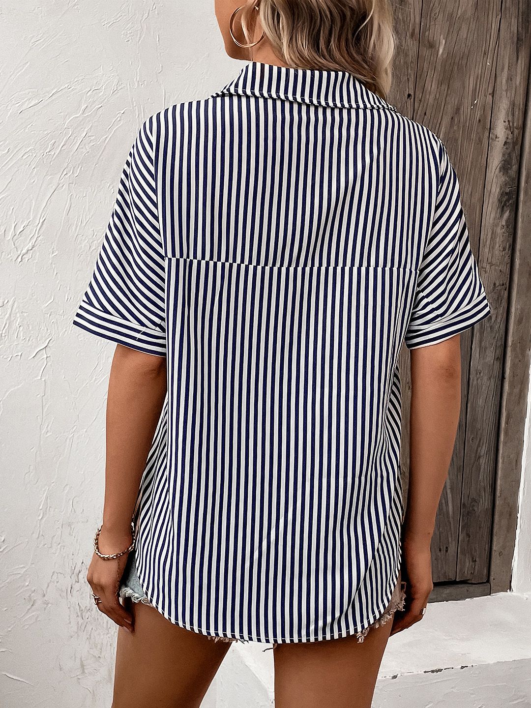 DressBerry Striped Extended Sleeves Top