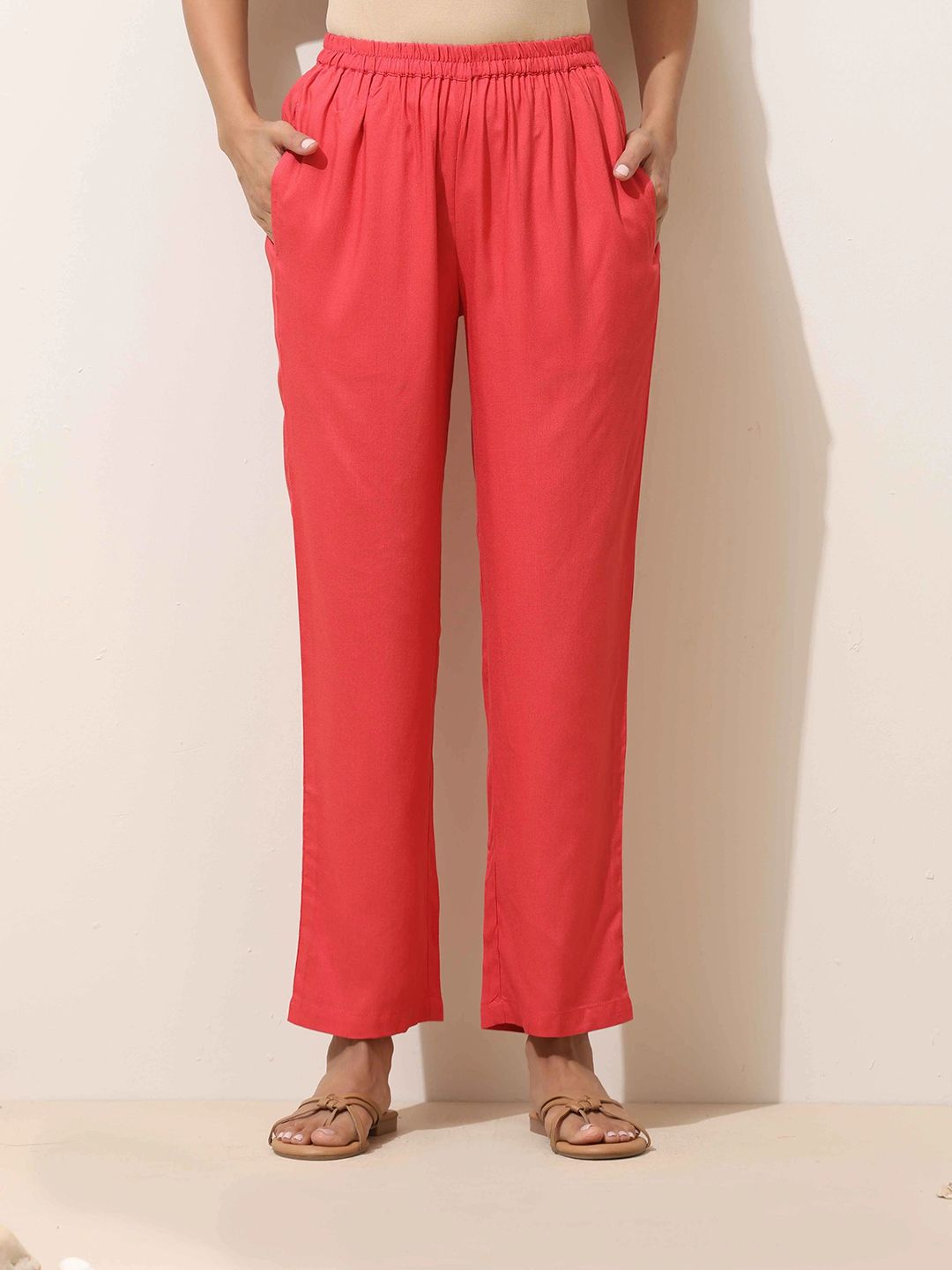 trueBrowns Mandrain Collar Straight Kurta With Trouser