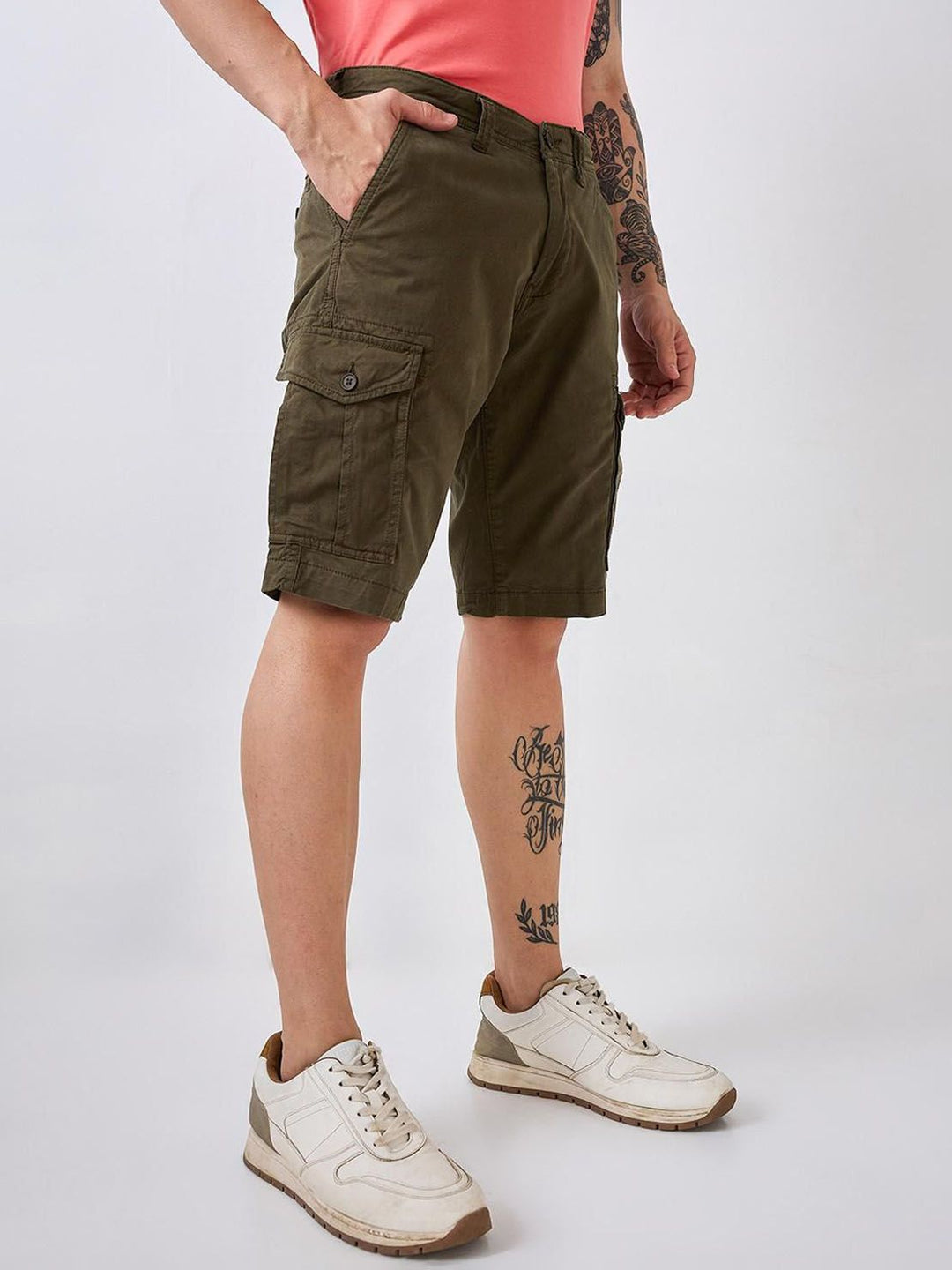 SPYKAR Men Cotton Regular Fit Cargo Shorts