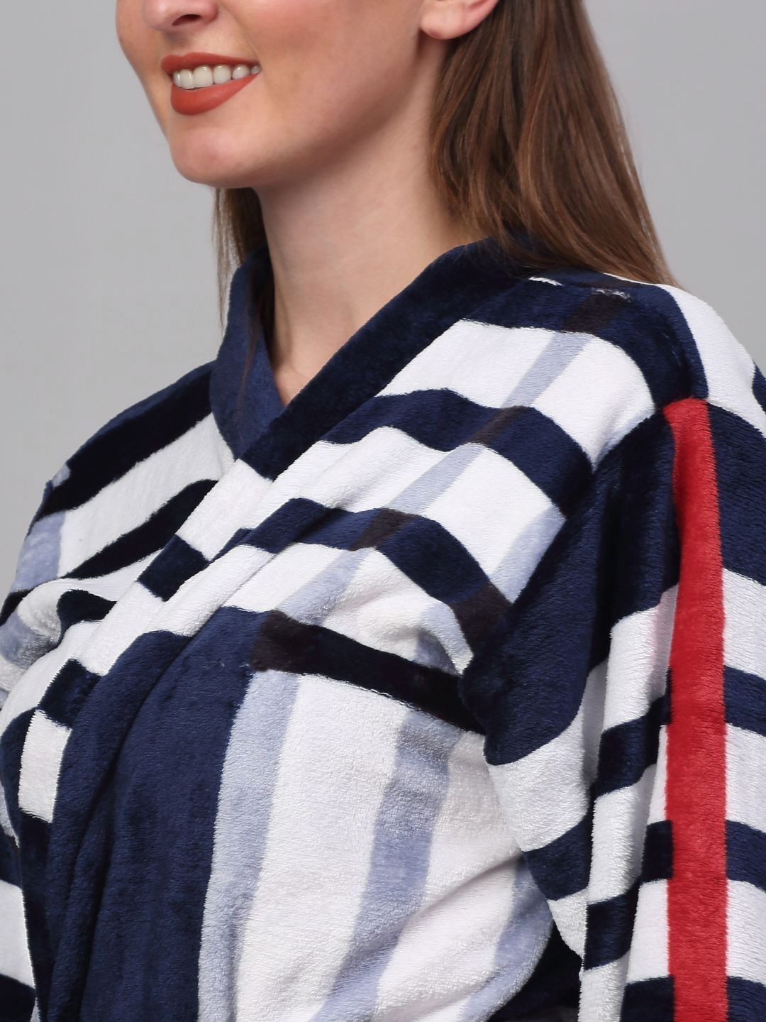 KLOTTHE Printed Woolen Long Sleeve Bath Robe With Belt