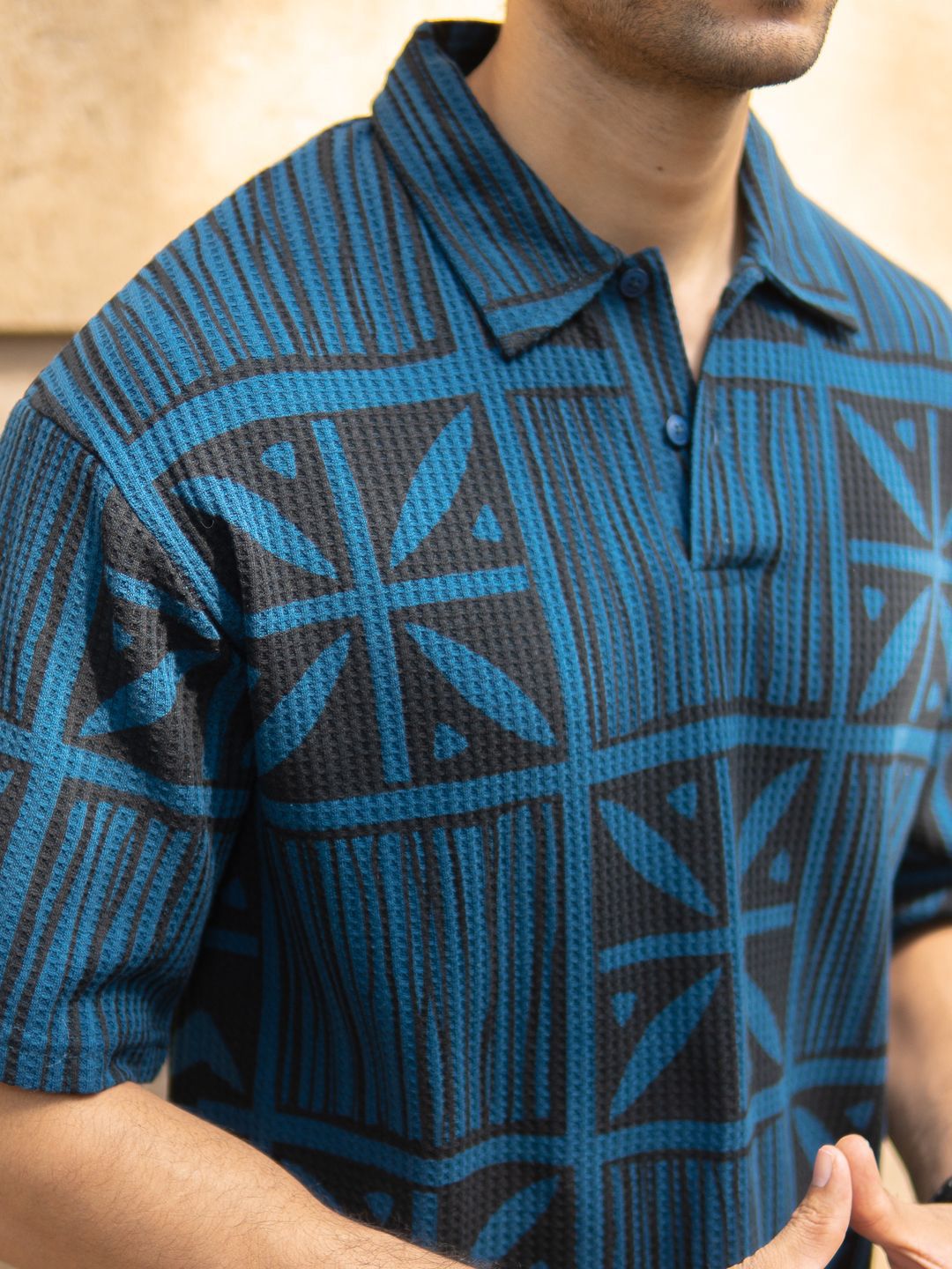 Powerlook SS25 Oversized Geometric Printed Drop-Shoulder Sleeves Pure Cotton T-Shirt