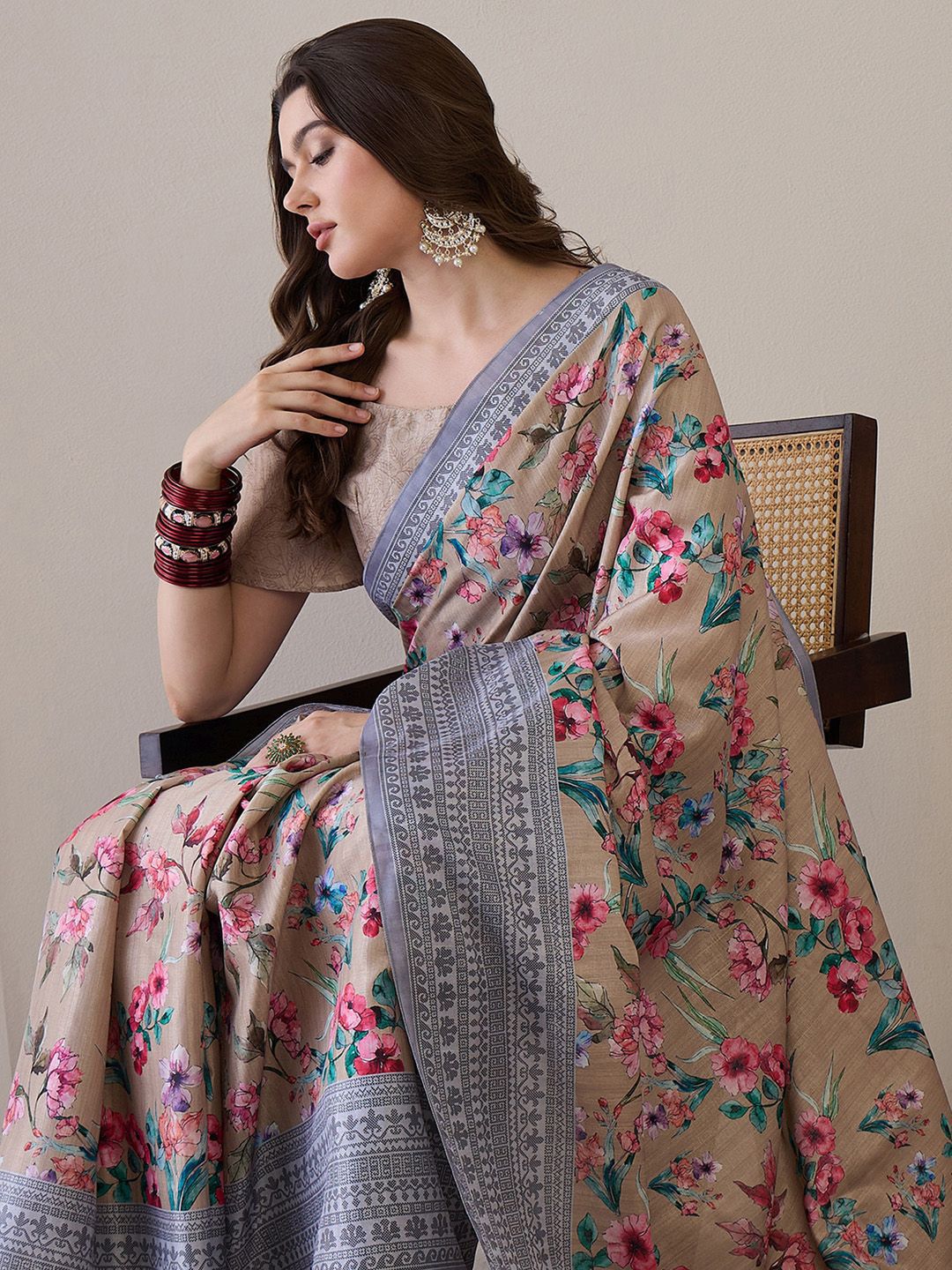 Saree mall Floral Silk Blend Bagru Sarees