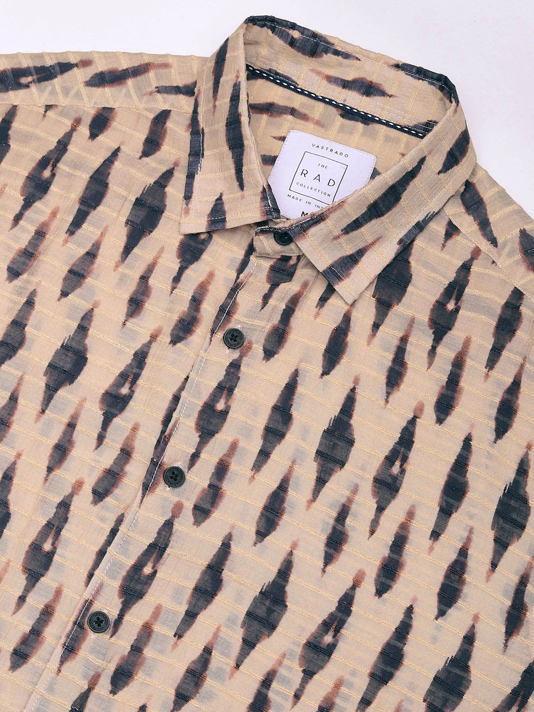 VASTRADO Men Classic Slim Fit Opaque Printed Casual Shirt