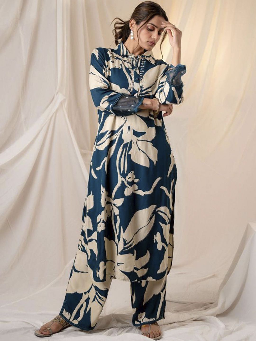 Indo Era Floral Printed Straight Kurta with Palazzos