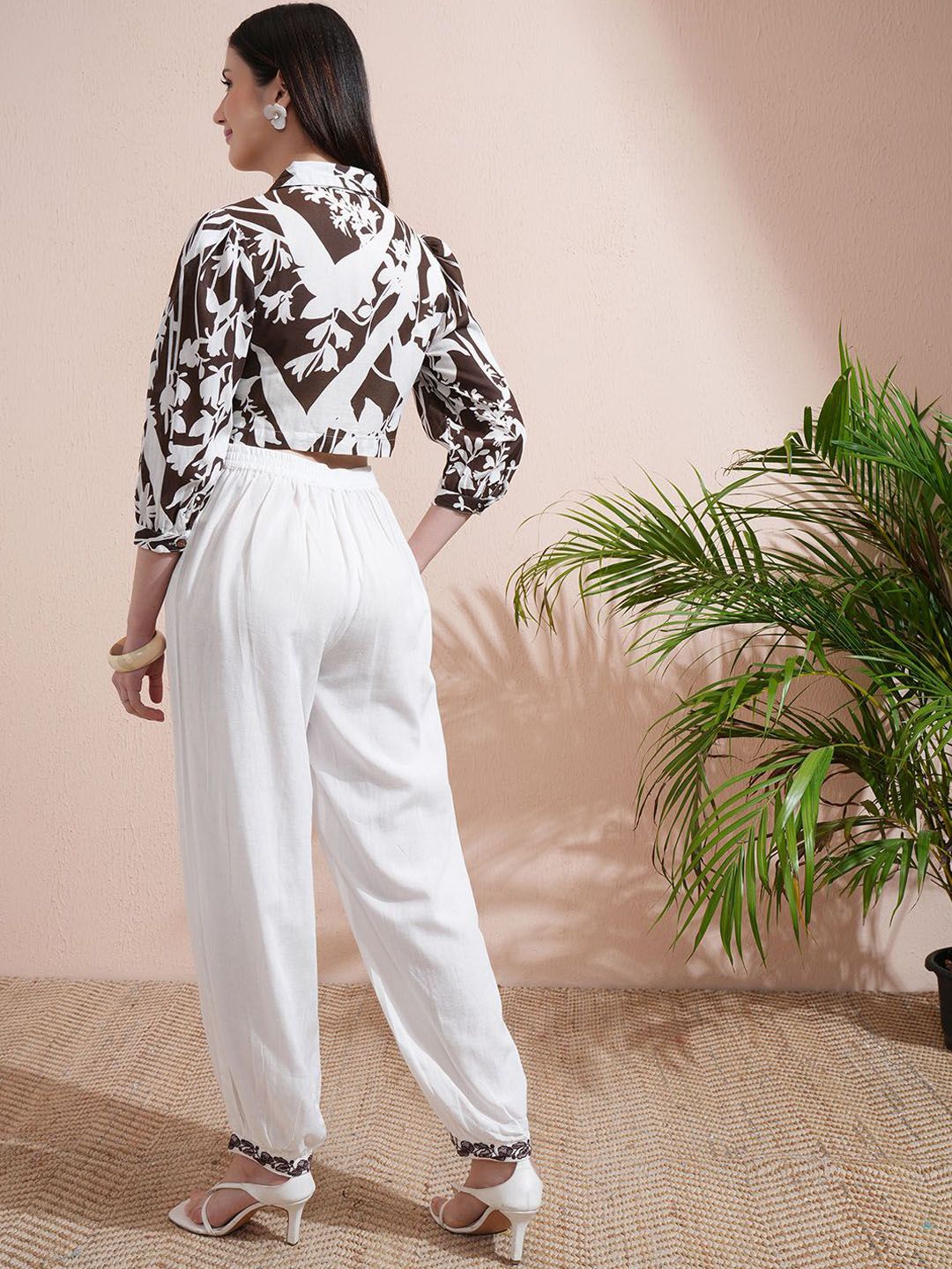 Vishudh Brown Printed Shirt collar Three-Quarter Sleeves Shirt With Trouser