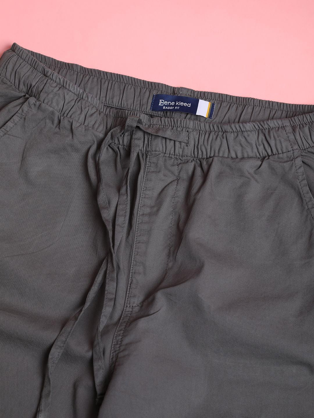 Bene Kleed Men Baggy Fit Pleated Chinos Trousers