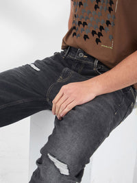 SPYKAR Men Relaxed Fit Mildly Distressed Light Fade Stretchable Mildly Distressed Jeans