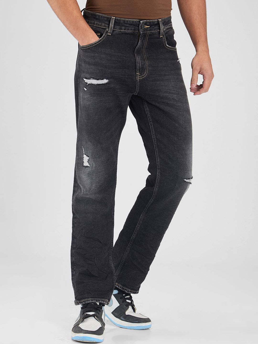 SPYKAR Men Relaxed Fit Mildly Distressed Light Fade Stretchable Mildly Distressed Jeans