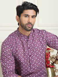 Jompers Floral Embroidered Mandarin Collar Silk Straight Kurta