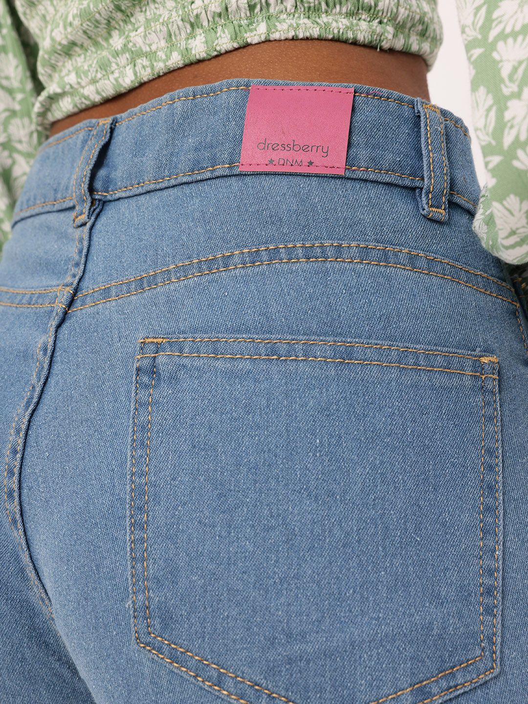 DressBerry Women Urban Cool Slim Fit Printed Stretchable Crop Jeans