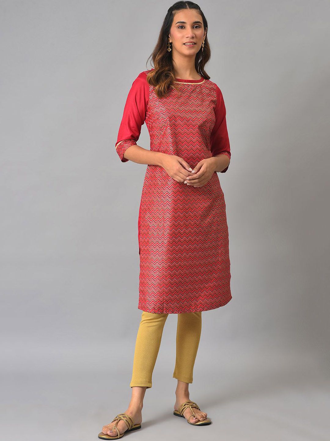 AURELIA Women Geometric Printed Thread Work Kurta