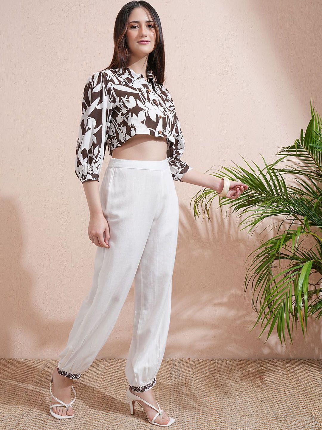 Vishudh Brown Printed Shirt collar Three-Quarter Sleeves Shirt With Trouser