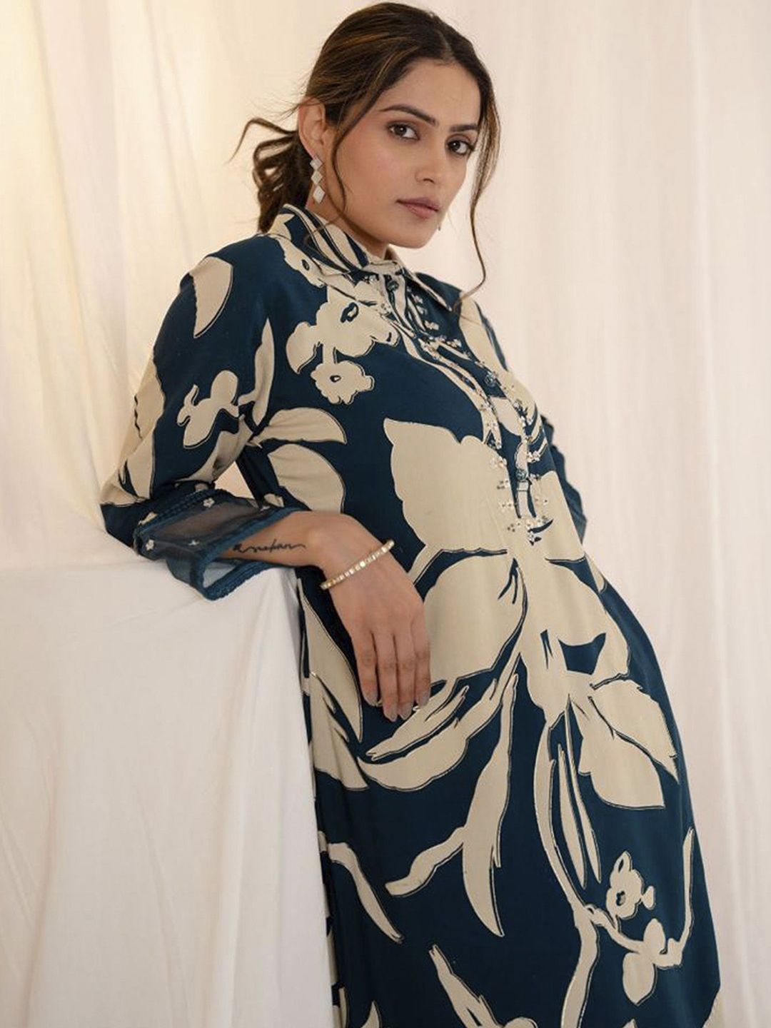 Indo Era Floral Printed Straight Kurta with Palazzos