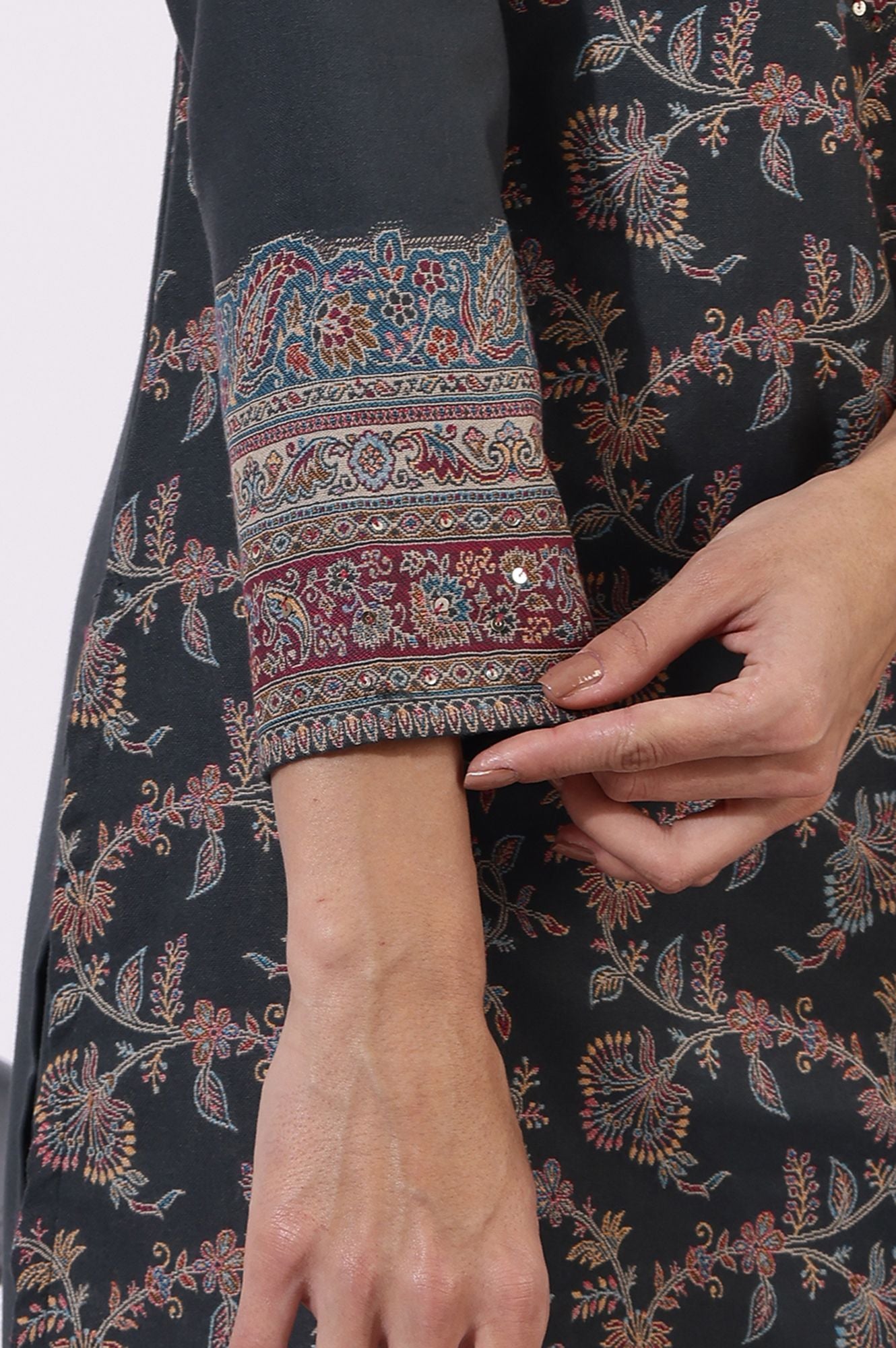 W Floral Printed Mandarin Collar Sequinned A-Line Kurta With Trousers & Dupatta