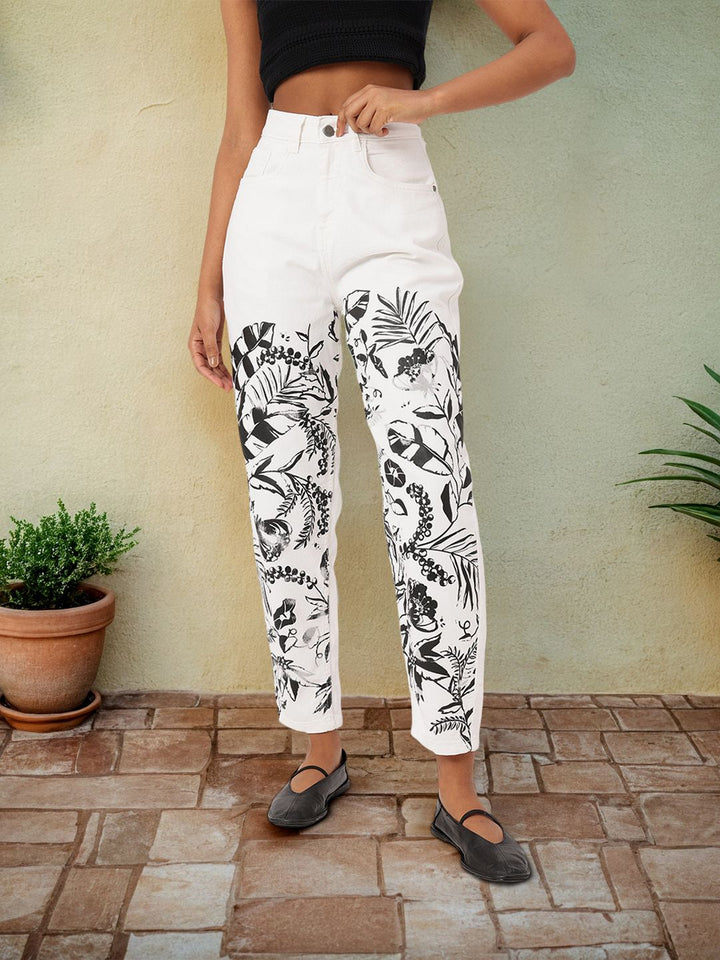 DressBerry Women Monochromatic Grunge Tropical Printed Slouchy Fit Jeans