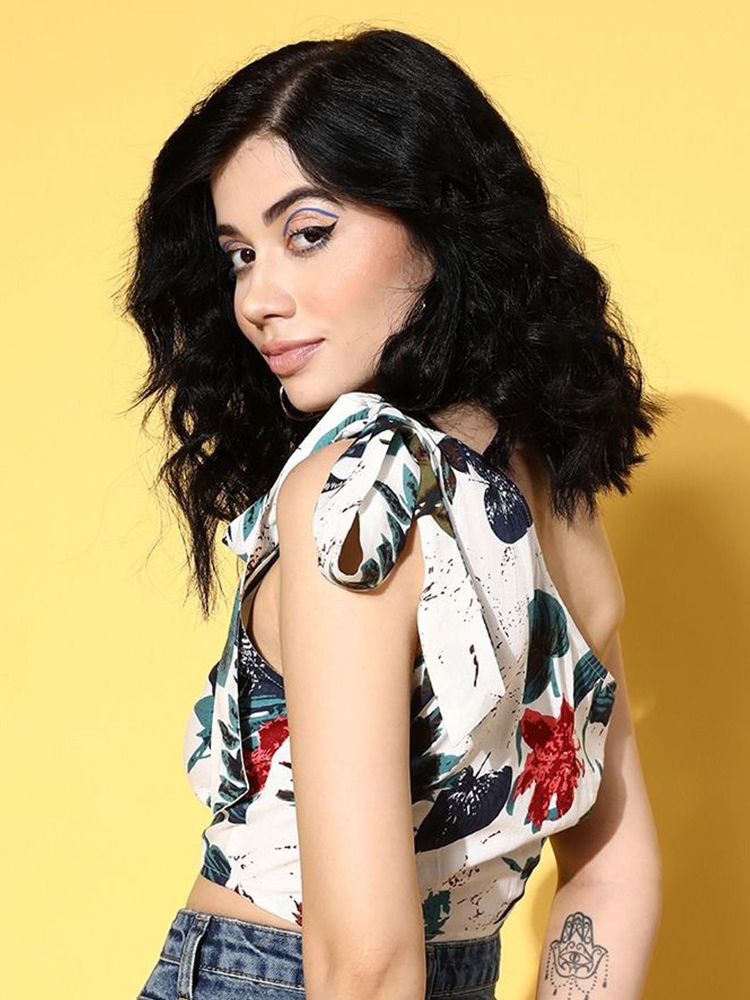 Berrylush Floral Print One Shoulder Crop Top