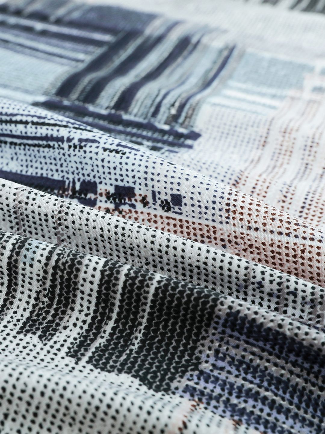 Story@home Grey Abstract Printed 240 TC Satin Finish Queen Bedsheet Set