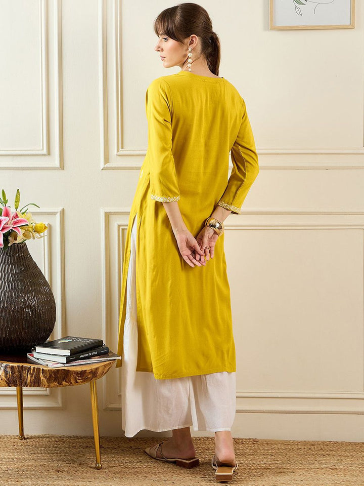 Indo Era Floral Embroidered Notch Neck Thread Work Straight Kurta