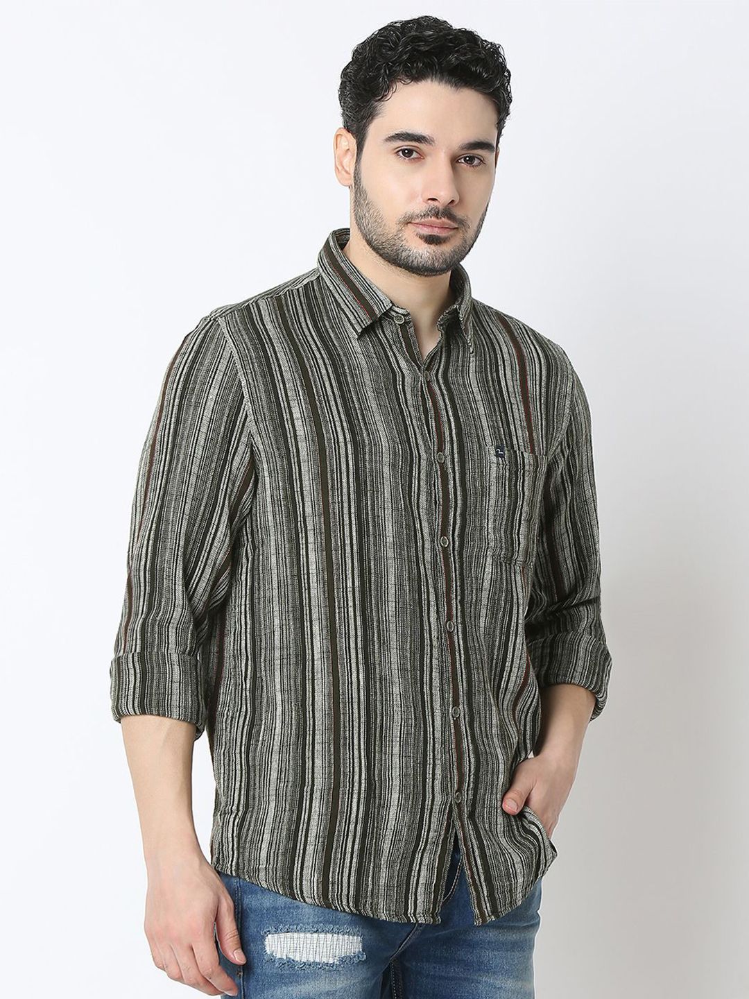 SPYKAR Men Slim Fit Opaque Striped Casual Shirt