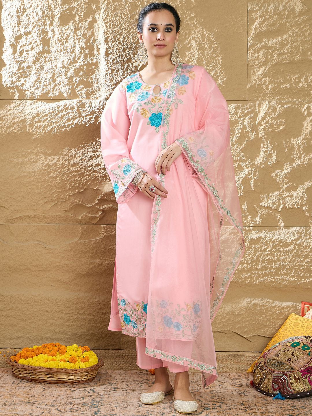 Indo Era Women Floral Embroidered Regular Thread Work Kurta with Trousers & With Dupatta