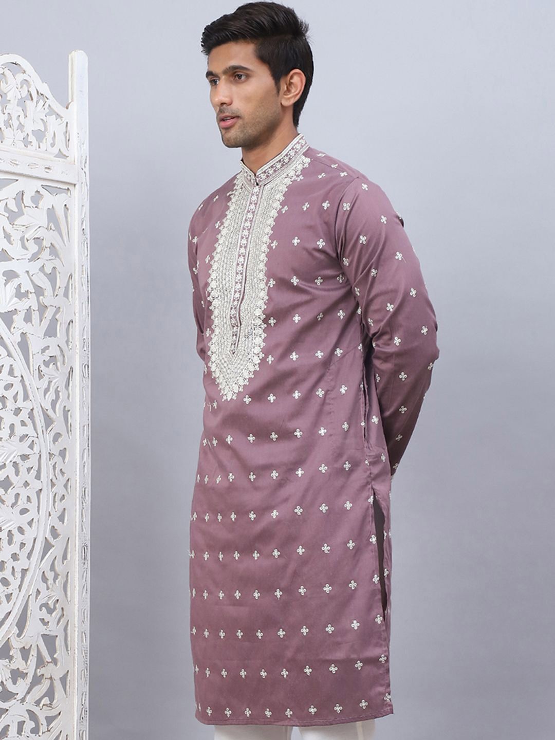 Jompers Floral Sequins Embroidered Mandarin Collar Straight Kurta