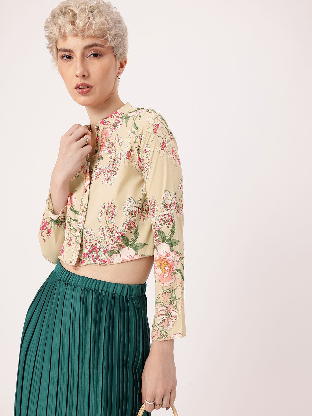 DressBerry Fresh Holiday Floral Printed Crop Shirt