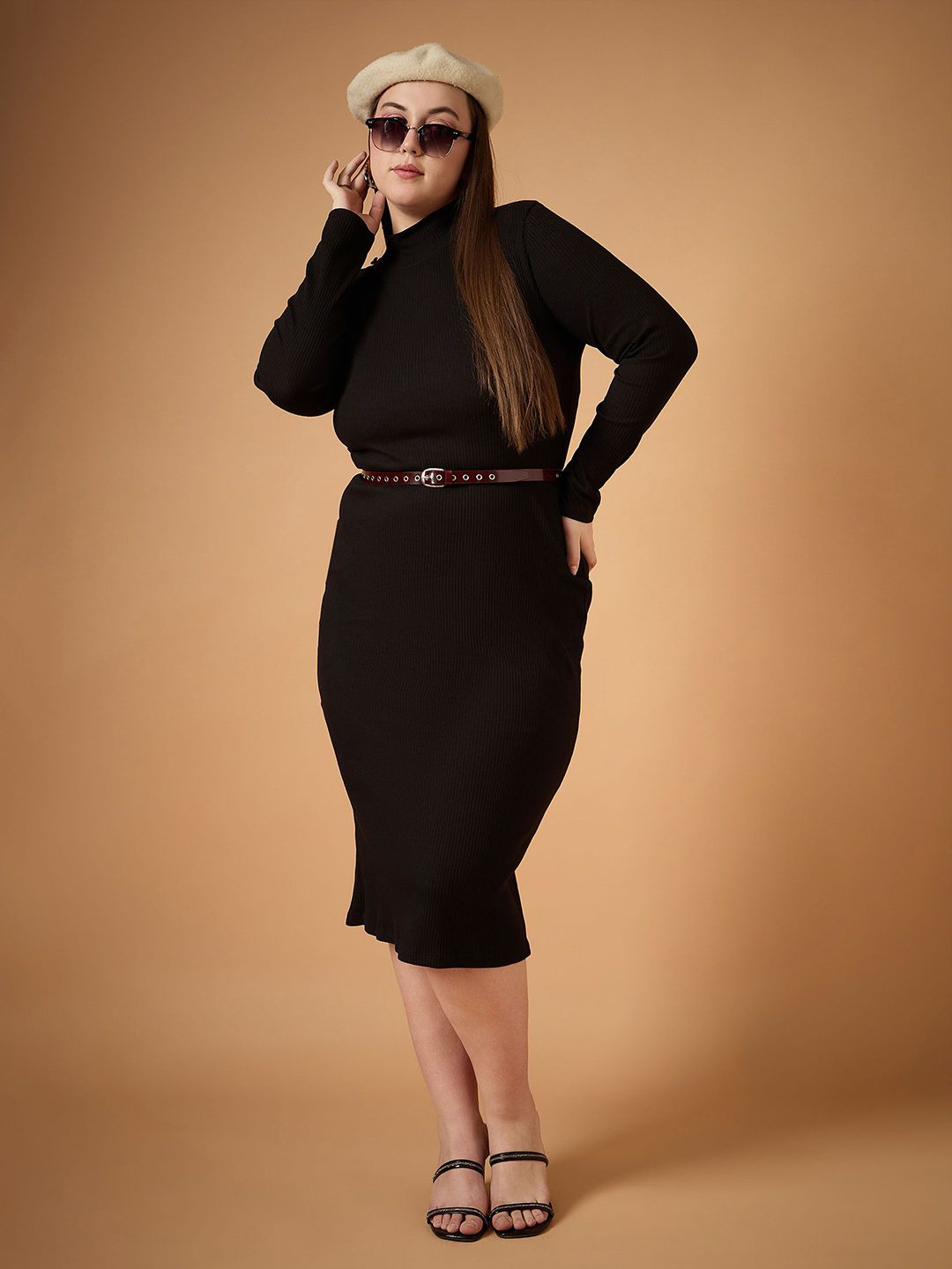 SASSAFRAS Curve Bodycon Midi Dress