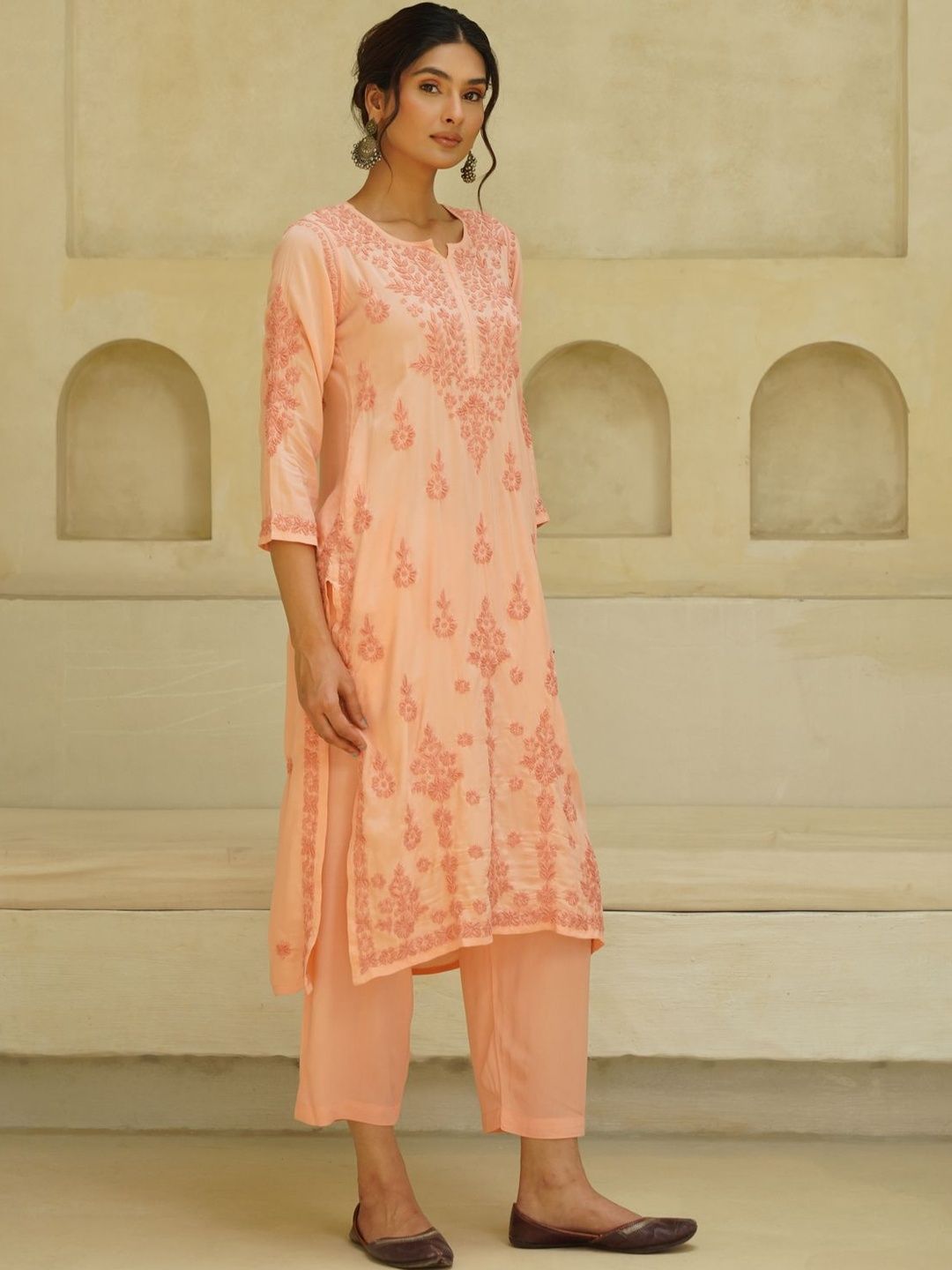 House of Chikankari Women Embroidered Thread Work Kurta