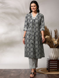 Anouk Black Floral Printed Straight Kurta With Trouser
