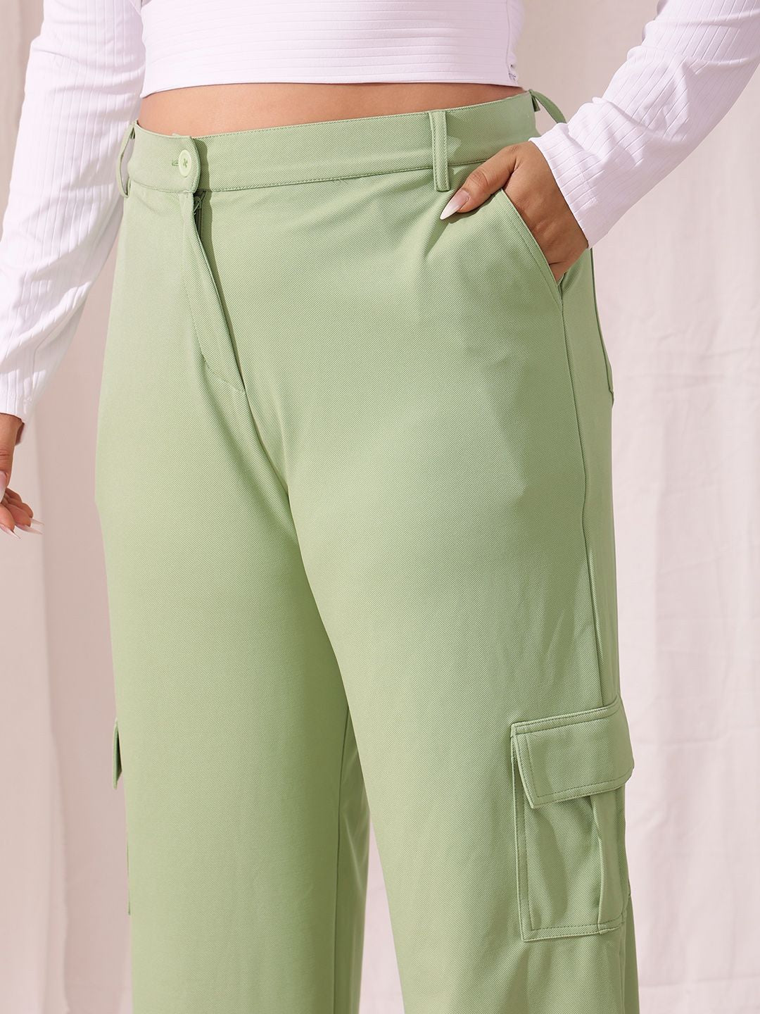 CURVY STREET Women Relaxed Straight Fit Cargos Trousers