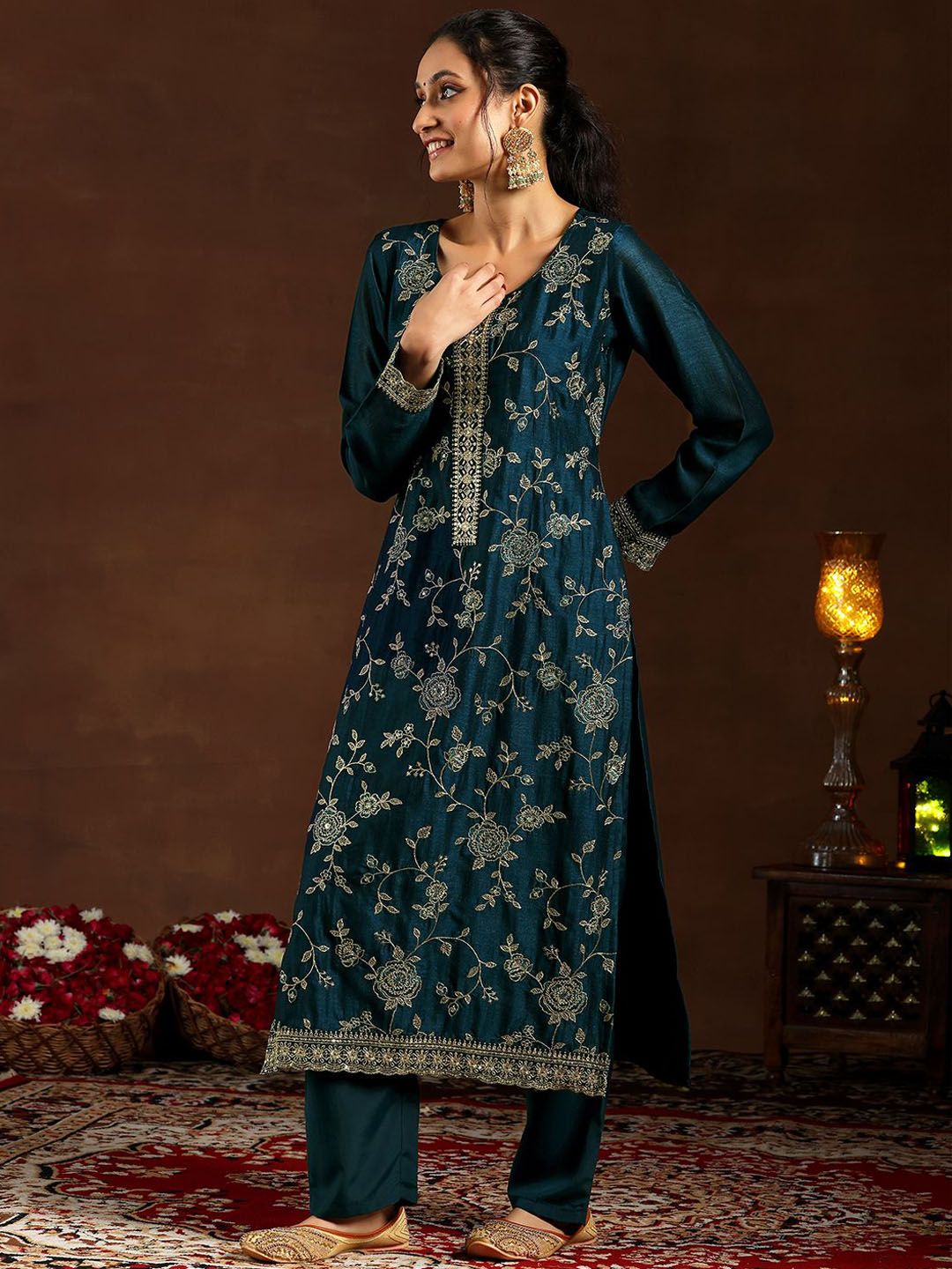 Libas Women Floral Embroidered Regular Sequinned Kurta with Trousers & With Dupatta