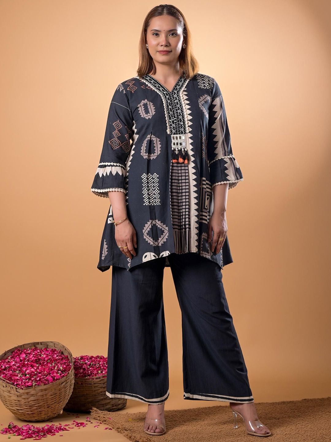 Mamicha Printed Pure Cotton V-Neck Tunic With Palazzo Co-Ords