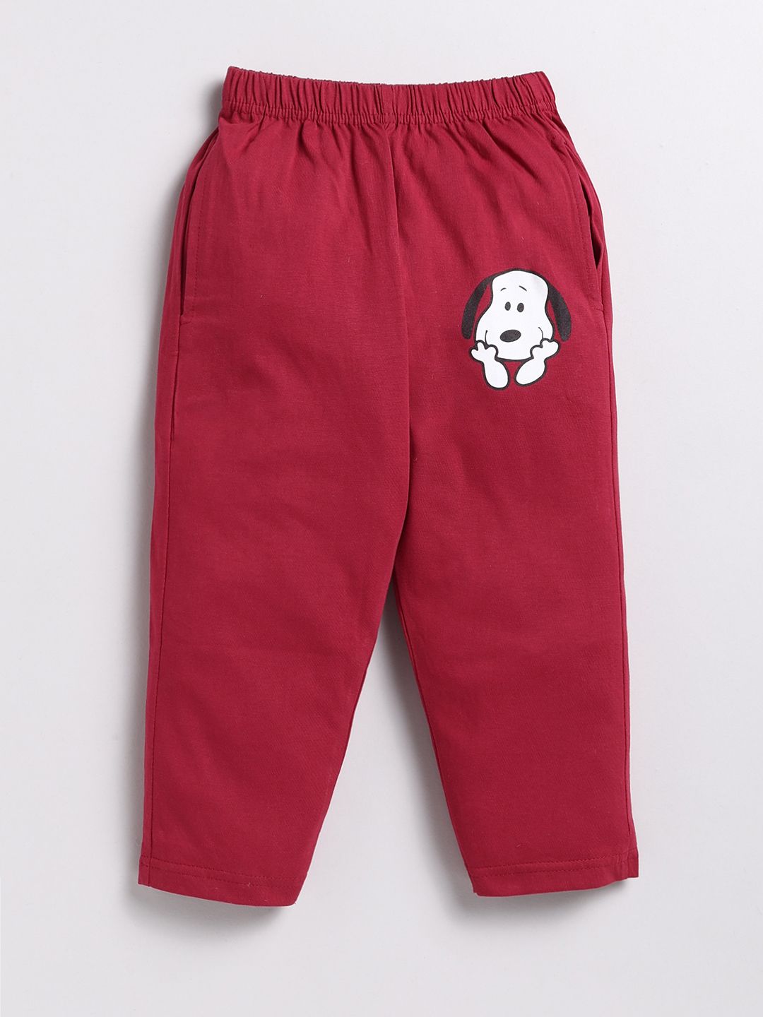 Moms Love Girls Printed T-Shirt With Trousers