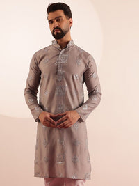 SOJANYA Men Embroidered Mirror Work Kurta