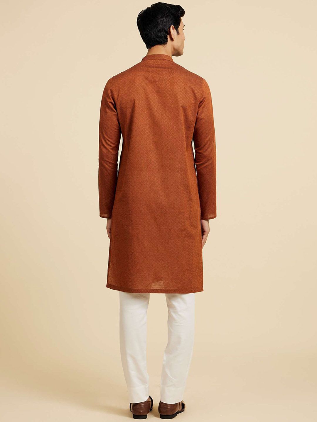 Diwas by Manyavar Woven Design Mandarin Collar Straight Kurta