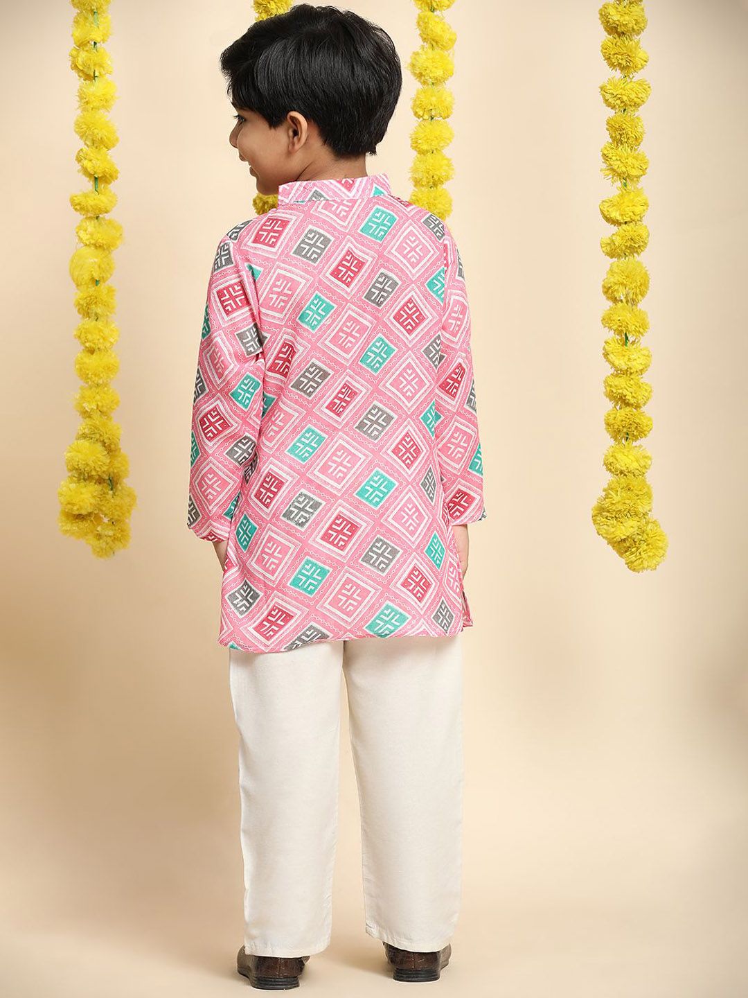 Cutiekins Boys Geometric Printed Band Collar Straight Kurta With Trousers