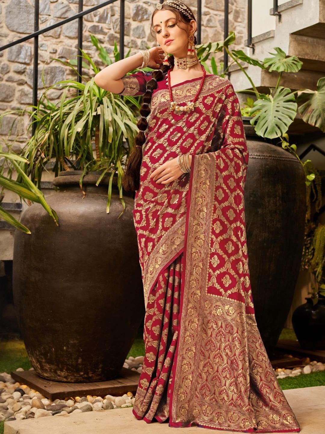 KALINI Woven Design Zari Silk Blend Banarasi Saree
