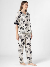 SANSKRUTIHOMES Women Tropical Printed Pure Cotton Night suit