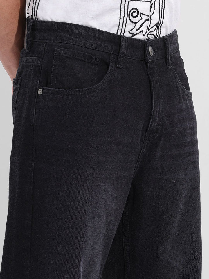 The Indian Garage Co. Men Cotton Relaxed Fit Mid-Rise Light Fade Stretchable Jeans