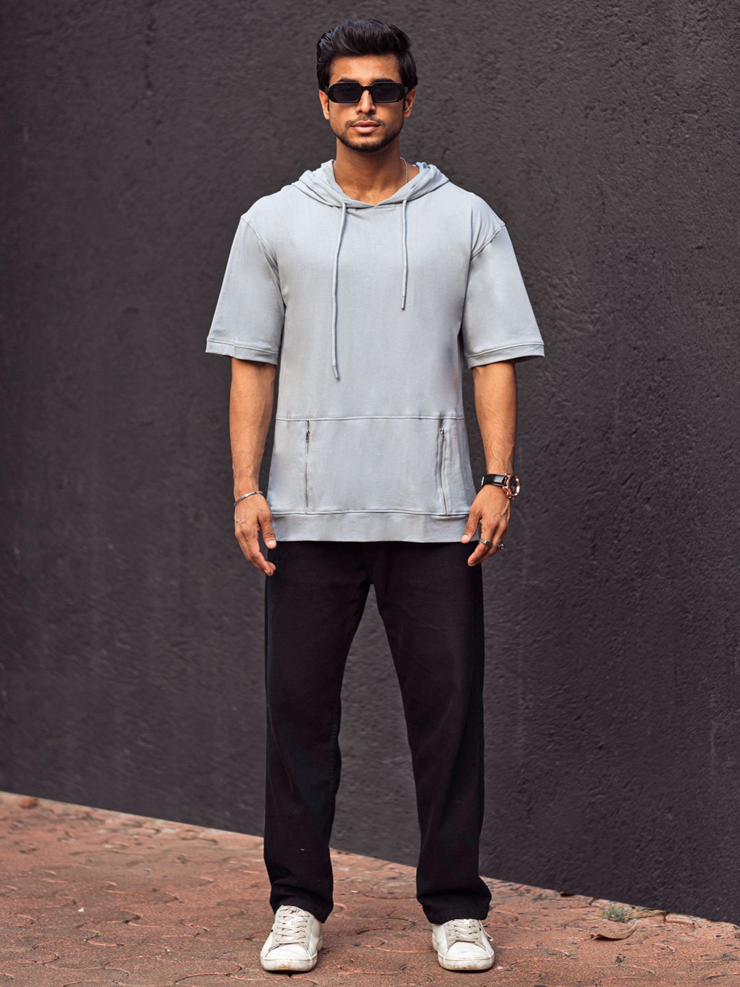 Powerlook Men Solid Hood Cotton Oversized T-Shirt