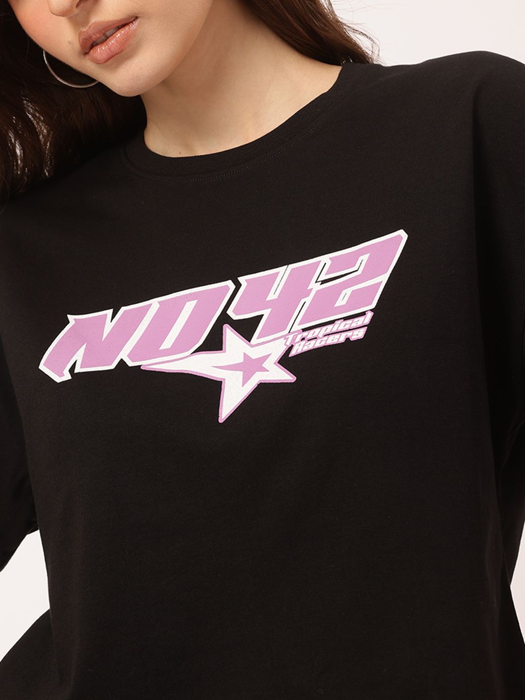 DressBerry Comfortable & Trendy Printed Crop Tee