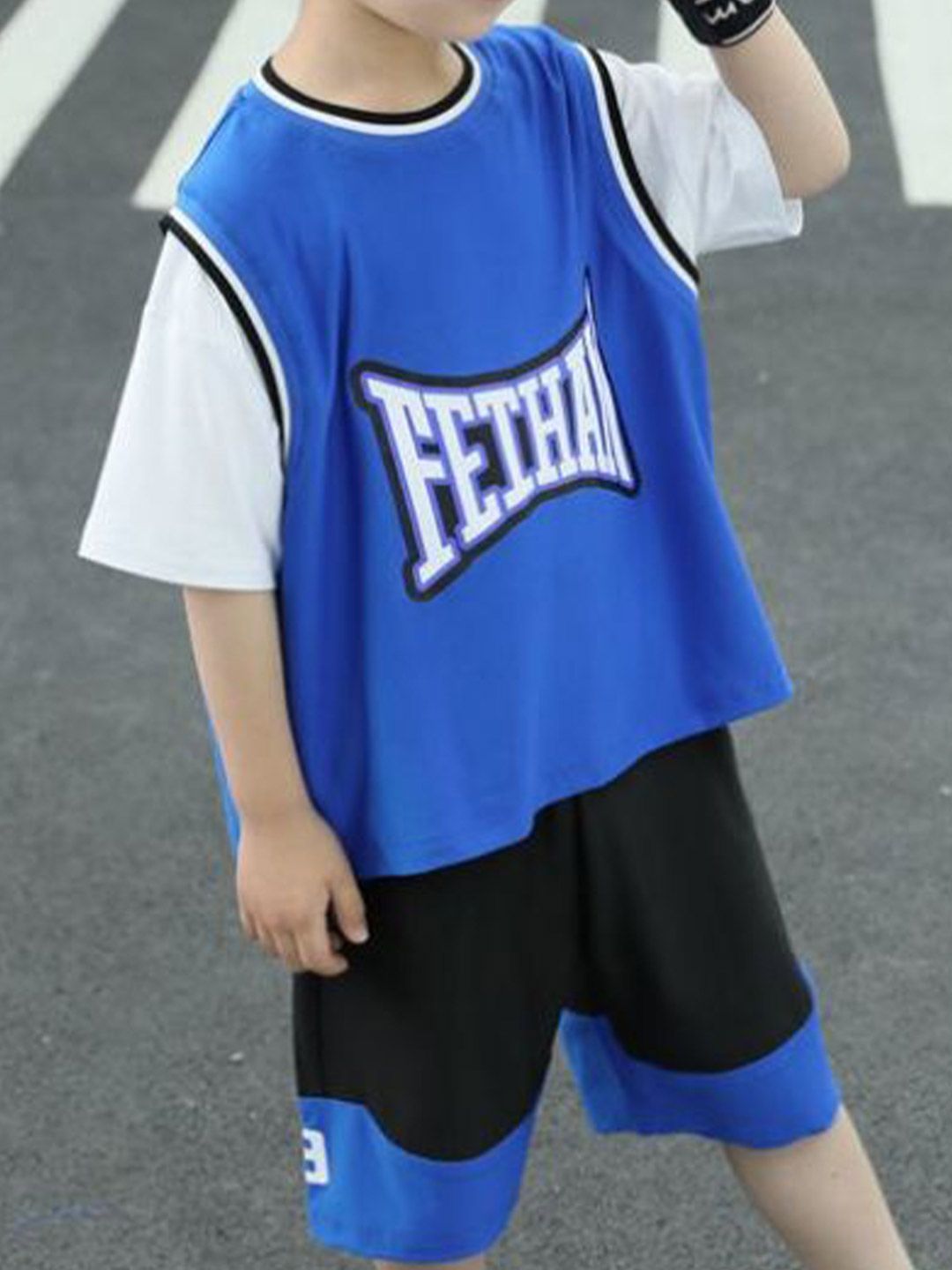 YK Boys Printed Round Neck Pure Cotton T-Shirt With Shorts