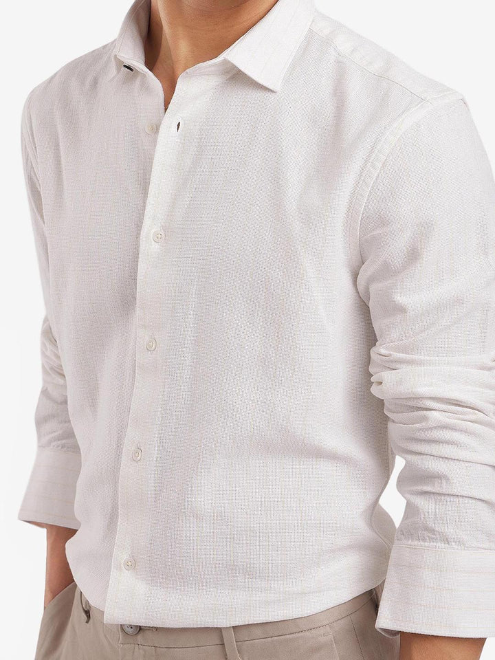 RARE RABBIT Men Comfort Spread Collar Textured Casual Shirt