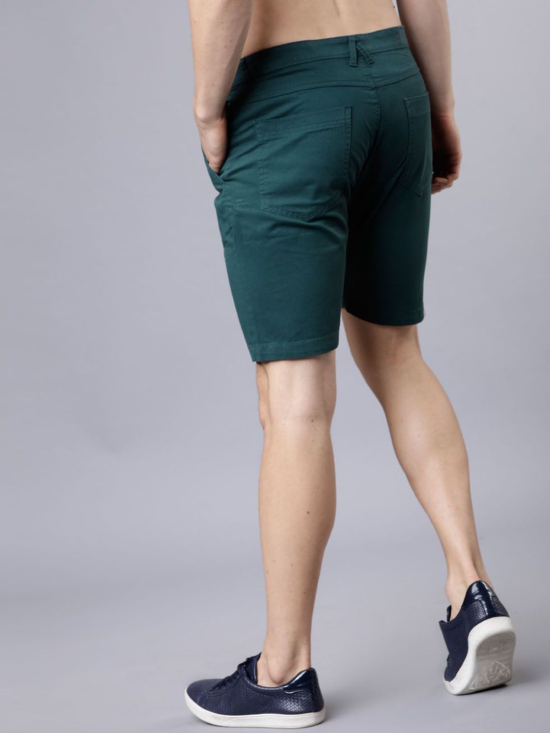 HIGHLANDER Men Slim Fit High-Rise Shorts