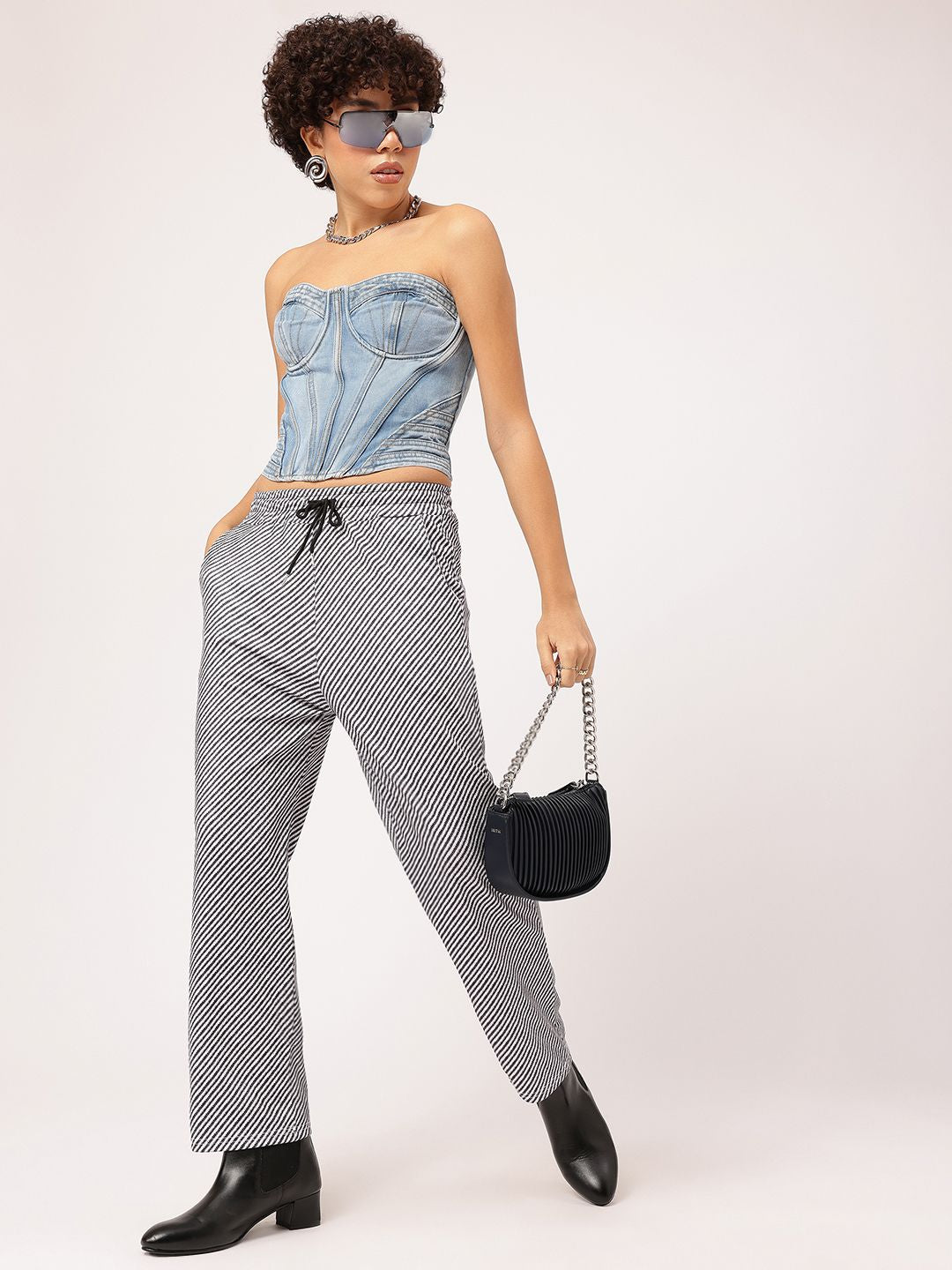 DressBerry Women Stripe Strike Monochrome Trousers