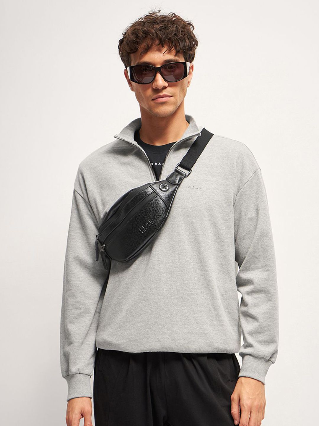 THE BEAR HOUSE Men Solid Relax Fit High Neck Sweatshirt